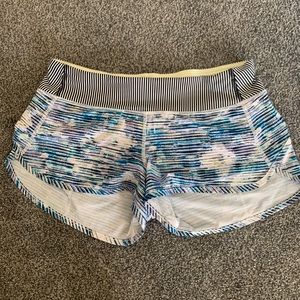 Lululemon speed shorts, size 6, VGUC